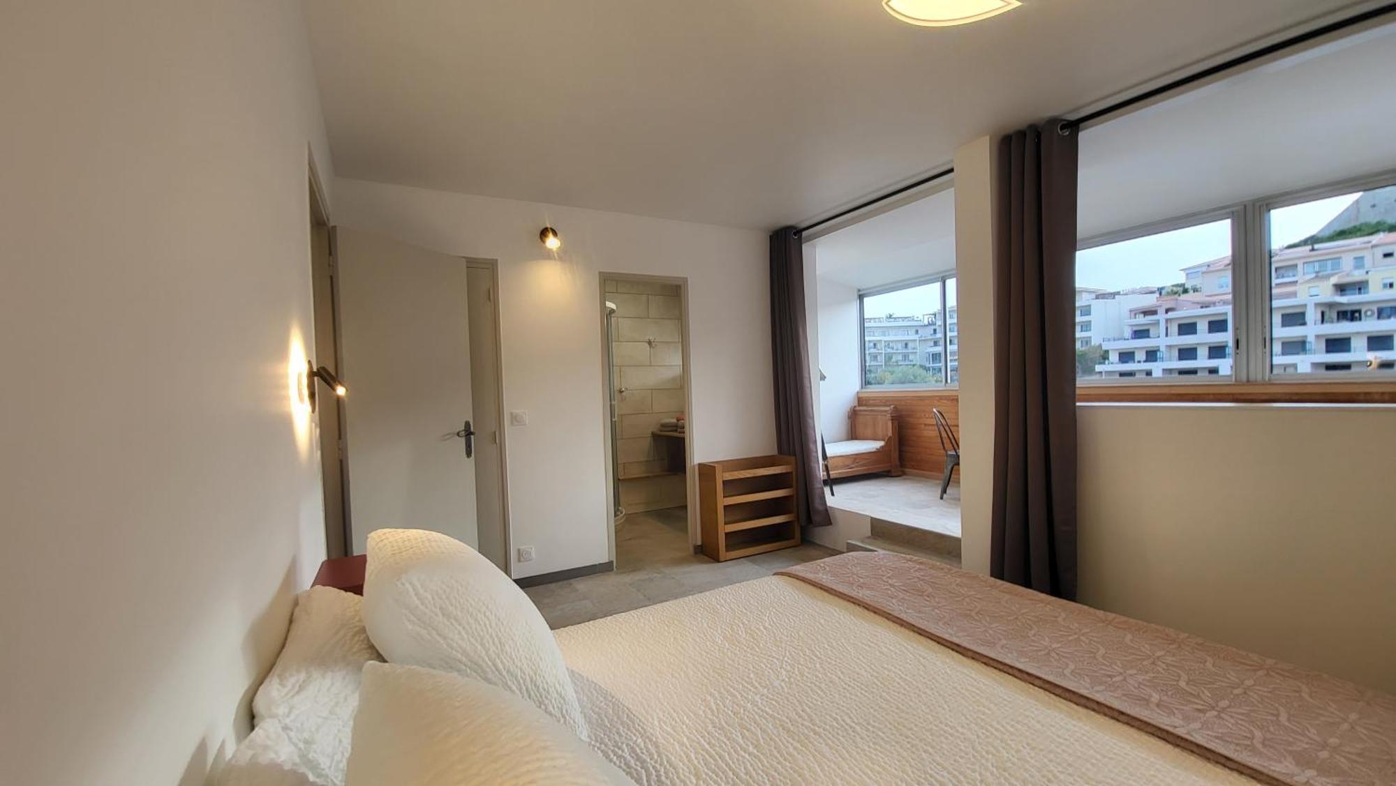 Appartement Sur La Baie, En Centre Ville Calvi  Ngoại thất bức ảnh